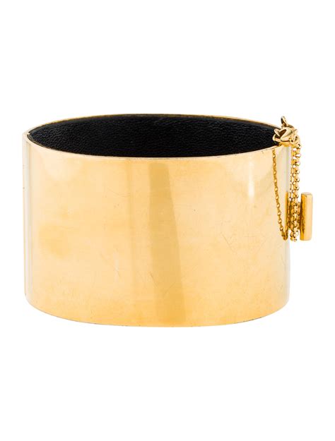 Celine Ball Bangle 